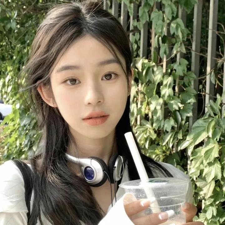 公寓2024